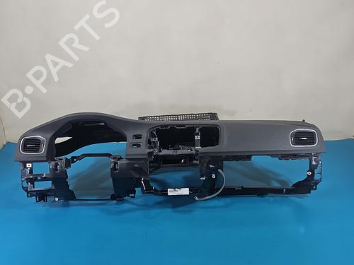 Used Dashboard Dashboard 38046252 38046252
