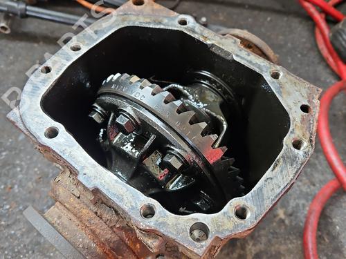 rear-differential-bmw-3-e46-1997-1998-1999-2000-2001-2002-2003-2004-2005-37840420 main image