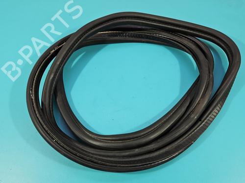 Used Rubber door seal Rubber door seal BMW 6 Gran Coupe (F06) 640 i xDrive (320 hp) 40183658 40183658