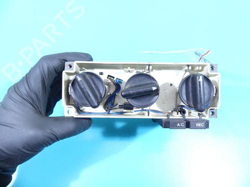 Used Climate control Climate control 37808438 37808438