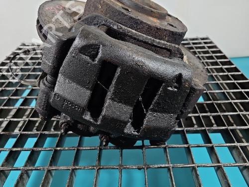 Used Left front brake caliper Left front brake caliper RENAULT MASTER II Van (FD) 2.2 dCI 90 (FD0G, FD0N, FD2G, FD2N, FD3G, FD3N) (90 hp) 38141908 38141908