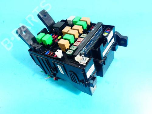 Used Fuse box Fuse box HYUNDAI ix35 (LM, EL, ELH) 1.6 (135 hp) 37889525 37889525