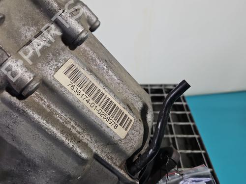 Transfer box BMW 5 (F10) 528 i xDrive | BP38139957M36 - Image 3