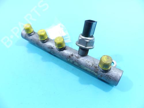 Used Injection rail Injection rail 37887701 37887701