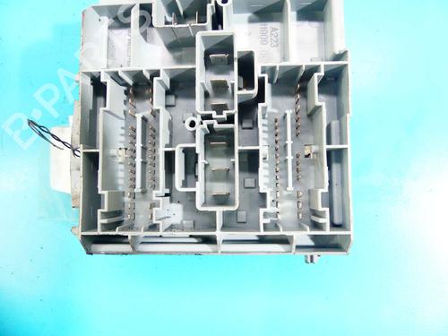 Fuse box ALFA ROMEO 159 (939_) 1.9 JTDM 16V (939AXF1B, 939AXC1B) | BP37807644E1 - Image 3