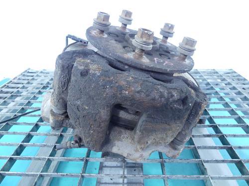 Used Right front brake caliper Right front brake caliper 37877836 37877836