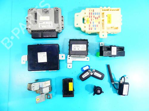 engine-control-unit-ecu-hyundai-ix35-lm-el-elh-2009-2010-2011-2012-2013-2014-2015-2016-37887952 main image