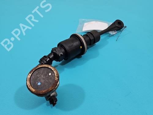 clutch-slave-cylinder-hyundai-i30-gd-2011-38132821 main image