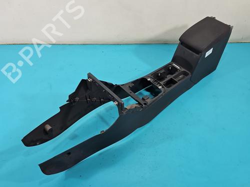 Used Armrest / Center console Armrest / Center console 38148469 38148469