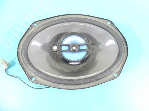 speaker-volvo-s60-i-384-2000-2001-2002-2003-2004-2005-2006-2007-2008-2009-2010-37893617 main image