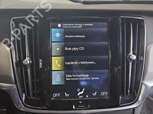 display-monitor-volvo-s90-ii-234-2016-37830150 main image