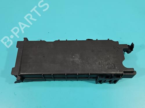 Fuse box INFINITI Q30 | BP38135226E1 - Image 10