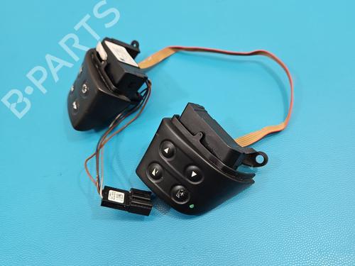Used Steering wheel controls Steering wheel controls SEAT LEON (1P1) [2005-2013] 39685774 39685774
