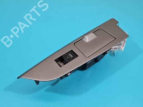 Used Switch Switch TOYOTA LAND CRUISER 200 (_J2_) 4.5 D4-D (VDJ200) (272 hp) 38126305 38126305