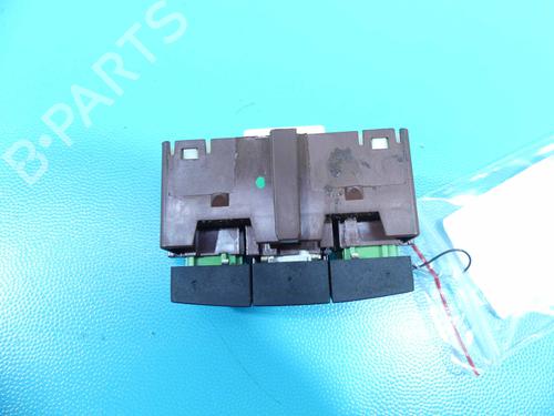 Switch TOYOTA AURIS (_E18_) 1.6 (ZRE181_, ZRE185_, ZRE185R, ZRE181R) | BP37809615I30 - Image 6