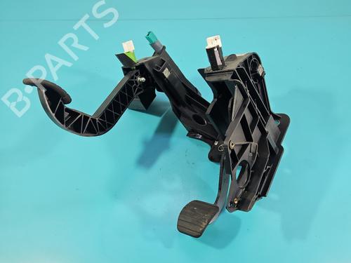 Used Pedal Pedal 38150037 38150037