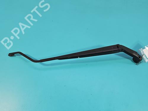 Used Front windshield wiper arm Front windshield wiper arm 38015504 38015504