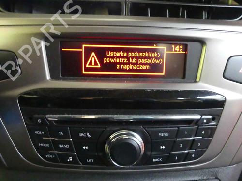 Used Radio Radio 37890392 37890392