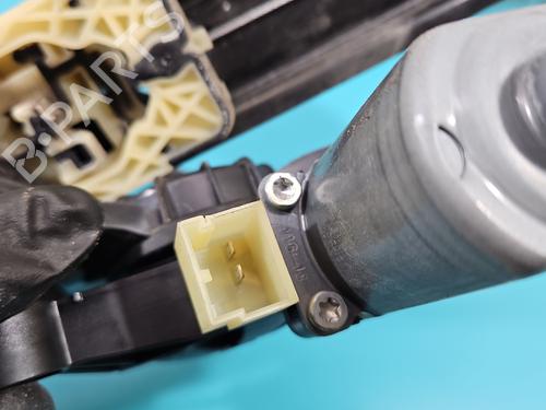 Front left window mechanism SKODA KAROQ (NU7, ND7) 2.0 TDI 4x4 | BP38119817C22 - Image 4