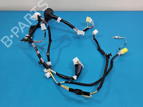 wiring-harness-toyota-yaris-_p13_-2010-2011-2012-2013-2014-2015-2016-2017-2018-2019-2020-37854714 main image