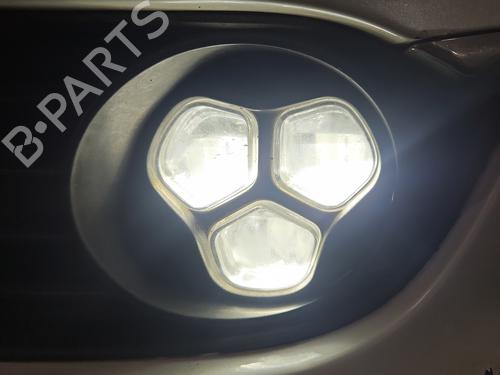 Used Left front fog light Left front fog light 38993084 38993084