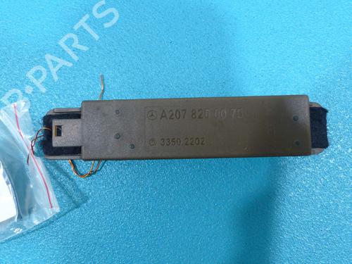 antennabase-mercedes-benz-e-class-w212-2009-2010-2011-2012-2013-2014-2015-2016-38153119 main image