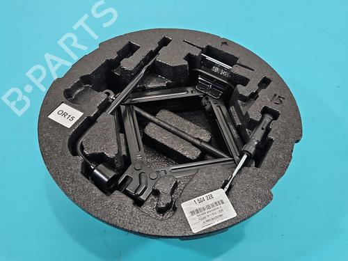 jack-kit-hyundai-i20-ii-gb-ib-2014-2015-2016-2017-2018-2019-2020-2021-37819992 main image