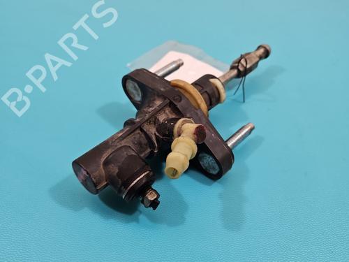 Used Clutch slave cylinder Clutch slave cylinder TOYOTA YARIS (_P13_) 1.3 (NSP130_, NSP130) (99 hp) 38139235 38139235