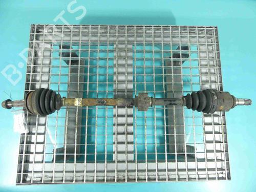 Used Right front driveshaft Right front driveshaft TOYOTA YARIS (_P9_) 1.4 D-4D (NLP90_, NLP90R) (90 hp) 37891967 37891967