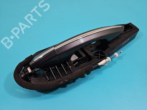 Høyre foran utvendig håndtak Høyre foran utvendig håndtak FORD FUSION (JU_) [2002-2012] 38127608 38127608