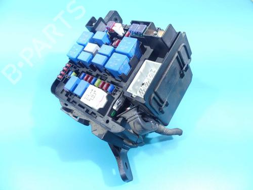 Used Fuse box Fuse box 37891427 37891427