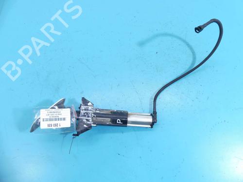 headlight-washer-citroen-c4-ii-nc_-2009-37807139 main image