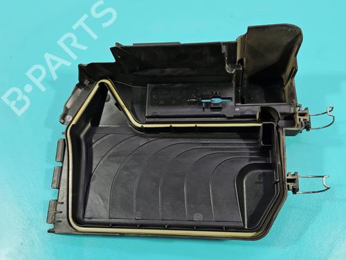 Fuse box INFINITI Q30 | BP38135240E1 - Image 16