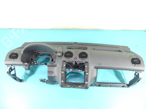 Used Dashboard Dashboard 37989777 37989777