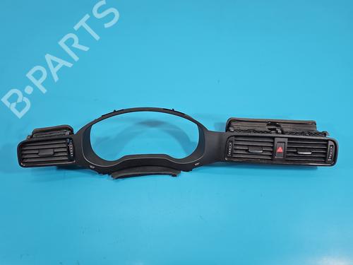 air-vent-vw-beetle-5c1-5c2-2011-2012-2013-2014-2015-2016-2017-2018-2019-37852960 main image