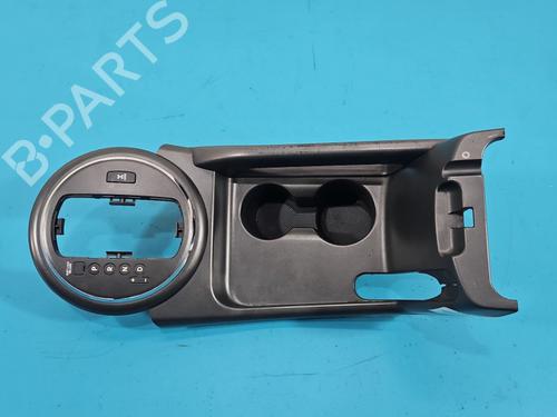 Used Cup/Object holder Cup/Object holder KIA SPORTAGE III (SL) 2.0 CRDi AWD (184 hp) 37830957 37830957