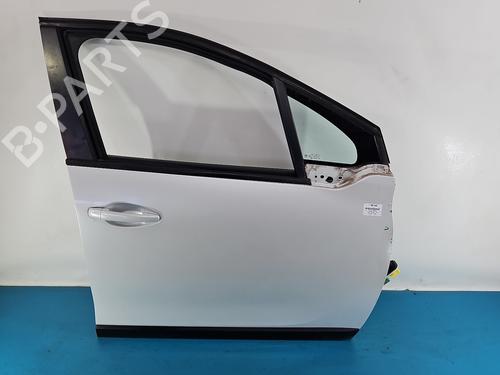 right-front-door-peugeot-2008-i-cu_-2013-37854155 main image
