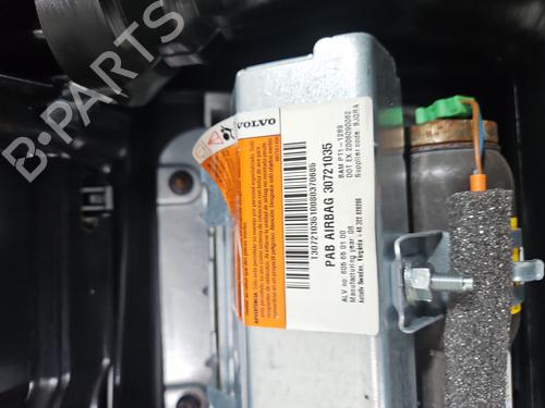 Dashboard VOLVO V70 III (135) 2.0 FlexiFuel | BP37835308C46 - Image 13