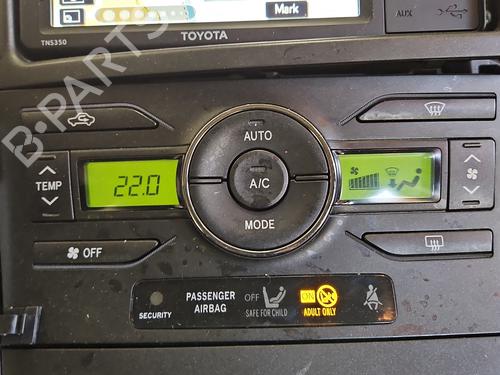 Used Climate control Climate control 38127497 38127497