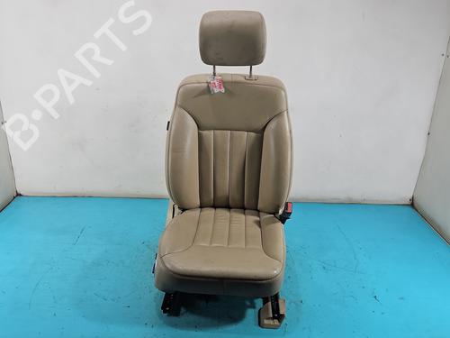 Used Right front seat Right front seat 37835946 37835946