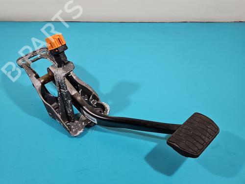 Used Pedal Pedal 37989892 37989892