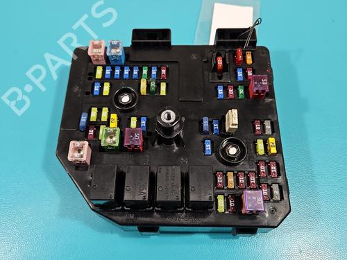Fuse box OPEL ANTARA A (L07) 2.2 CDTi | BP38121297E1 - Image 2