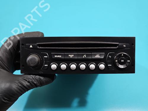 Used Radio Radio 38136163 38136163