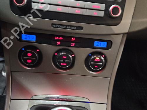 climate-control-vw-passat-b6-3c2-2005-2006-2007-2008-2009-2010-2011-37822681 main image