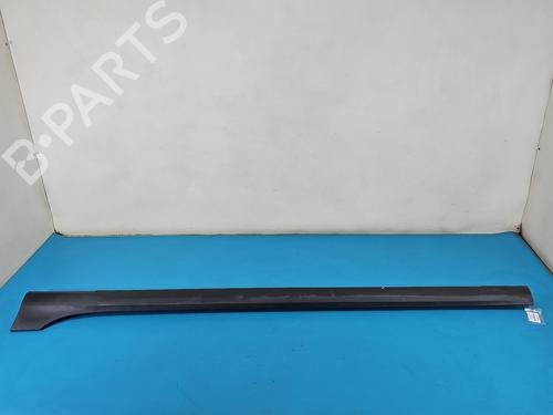 left-sideskirt-opel-insignia-b-sports-tourer-z18-2017-37826756 main image