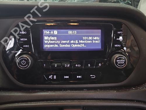 radio-fiat-tipo-saloon-356_-357_-2015-37815832 main image