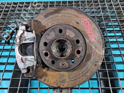 Used Left front steering knuckle Left front steering knuckle OPEL ZAFIRA / ZAFIRA FAMILY B (A05) 1.8 (M75) (140 hp) 40258839 40258839