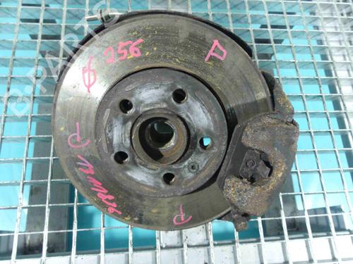 Used Right front steering knuckle Right front steering knuckle SKODA RAPID Spaceback (NH1) 1.4 TDI (90 hp) 37808137 37808137