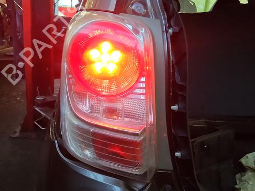 other-toyota-verso-_r2_-2009-2010-2011-2012-2013-2014-2015-2016-2017-2018-37857945 main image