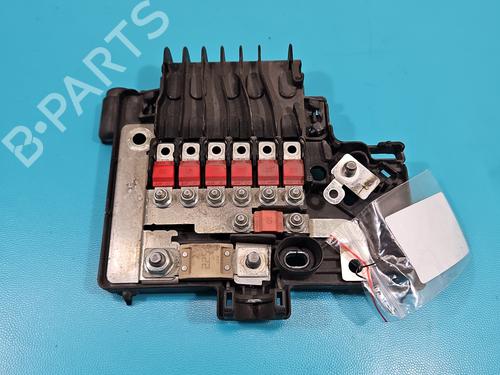 Fuse box TESLA MODEL S (5YJS) P85 | BP38123759E1 - Image 3